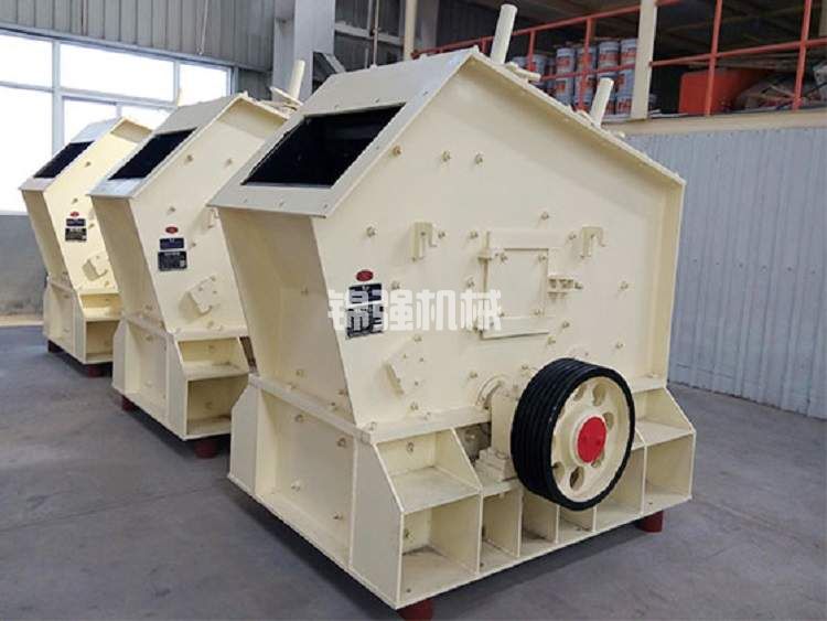 反擊式制砂機(圖1) 反擊制沙機(圖1)