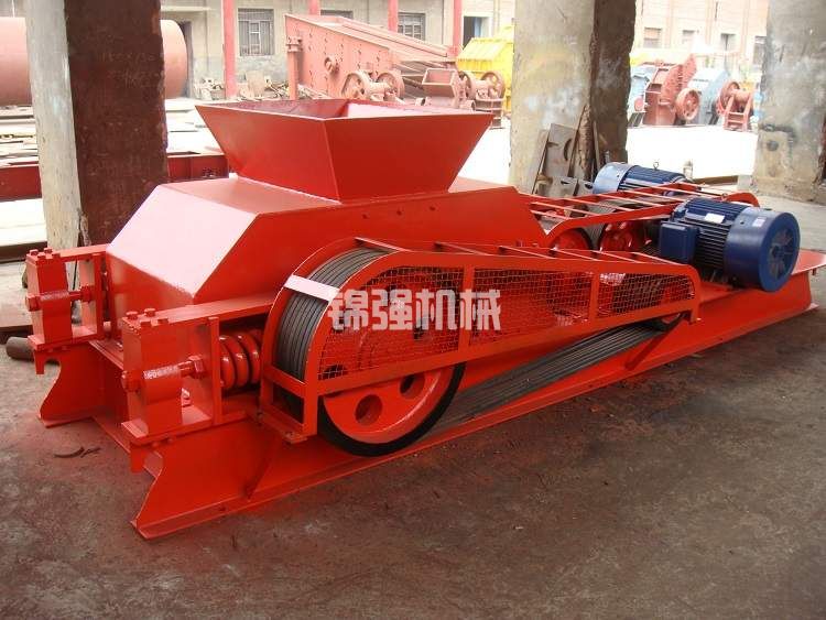 輥式破碎機(圖2) 對輥式破碎機(圖2)